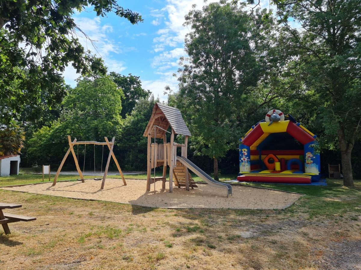 Camping Fleur D'Oleron Saint-Pierre-d'Oleron Luaran gambar